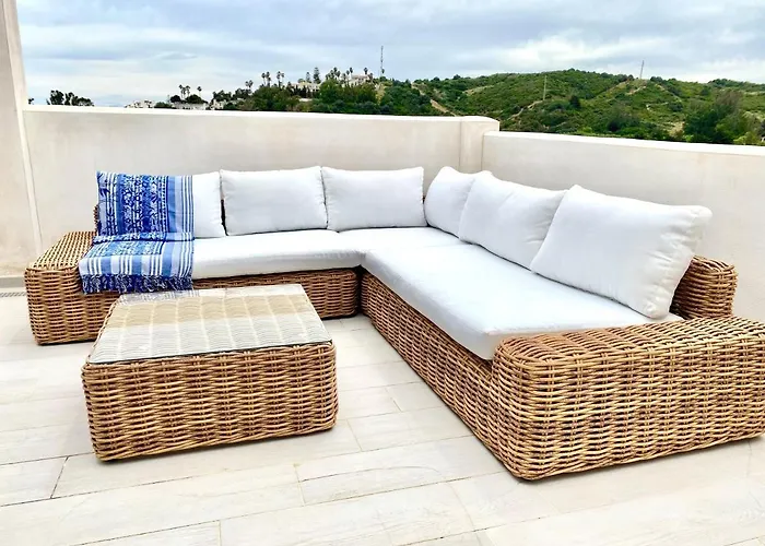 3 Bdrm Brand New Close To Golf And Estepona