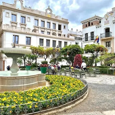 3 Bdrm Brand New Close To Golf And * Estepona