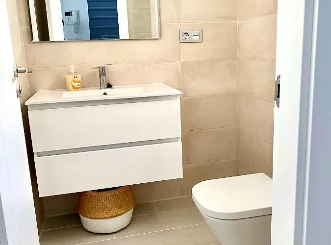 3 Bdrm Brand New Close To Golf And * Estepona